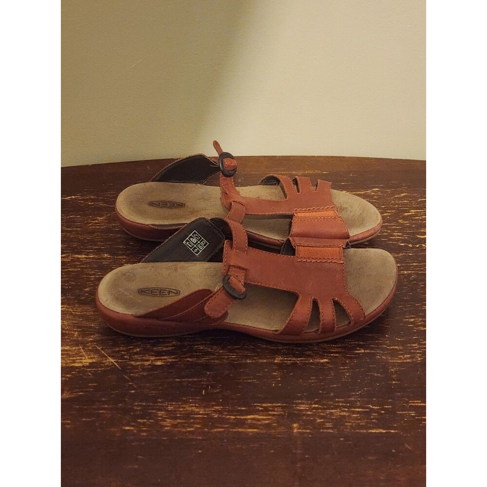 Keen Women Size 9 Red Leather Open Toe Sandals